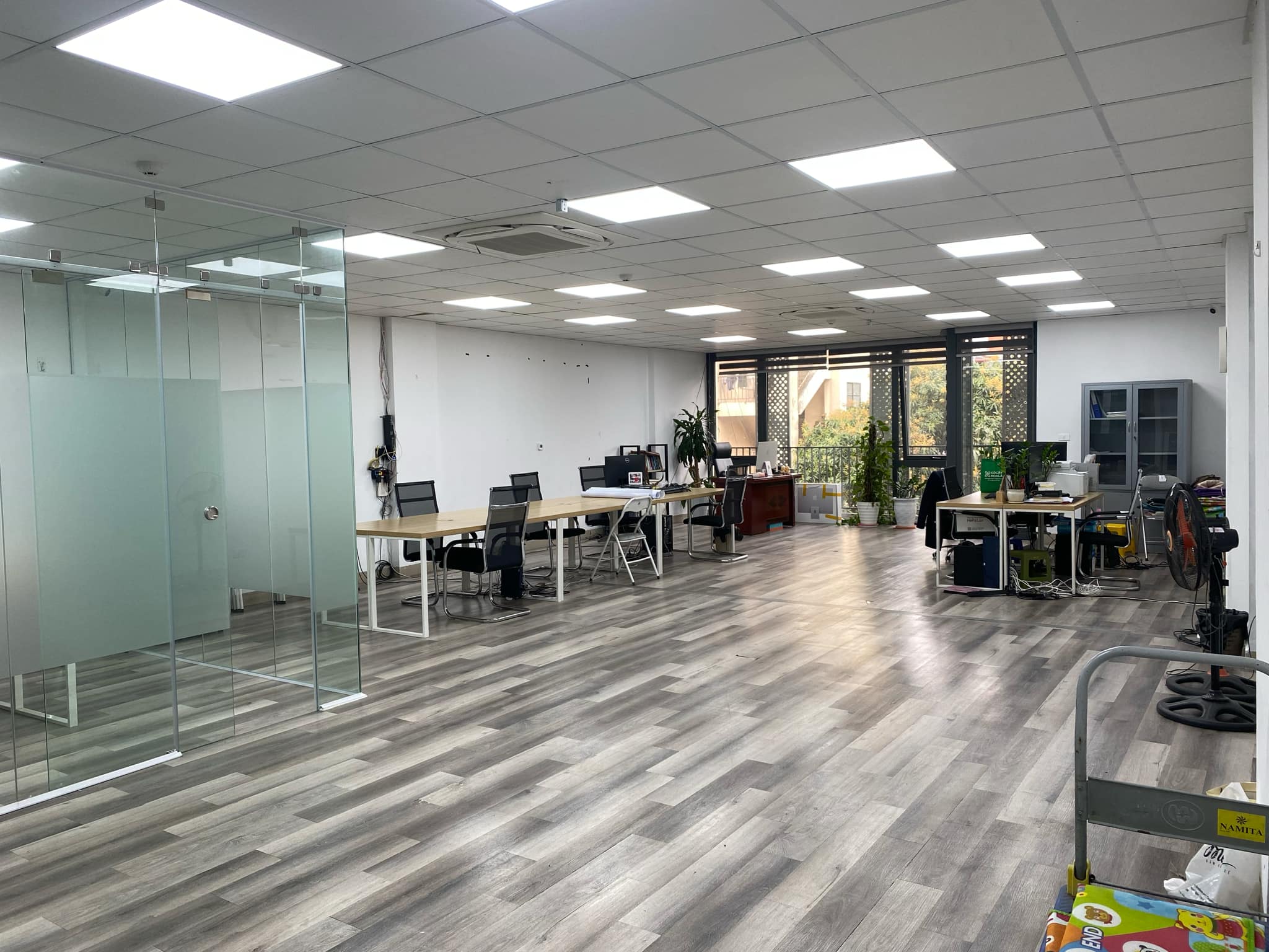 Sang nhượng văn phòng khu Nghĩa Đô, Cầu Giấy, Hà Nội – Diện tích 120m²