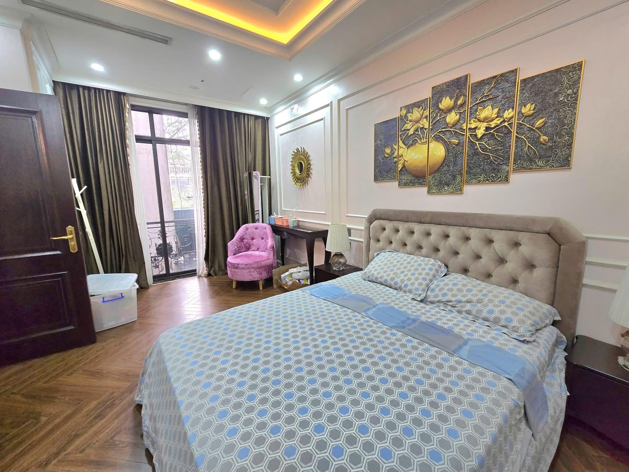 Ôtô tránh-Ngõ 208 Giải Phóng(Gần Hồ Phương Liệt) 57m/5T Thang máy,MT 6.5m 25.5 Tỷ