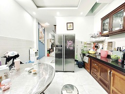 PHAN XÍCH LONG, PHÚ NHUẬN – 4 TẦNG BTCT MỚI – 42M2 A4 – Ô TÔ SÁT MẶT TIỀN – 6.95 TỶ.