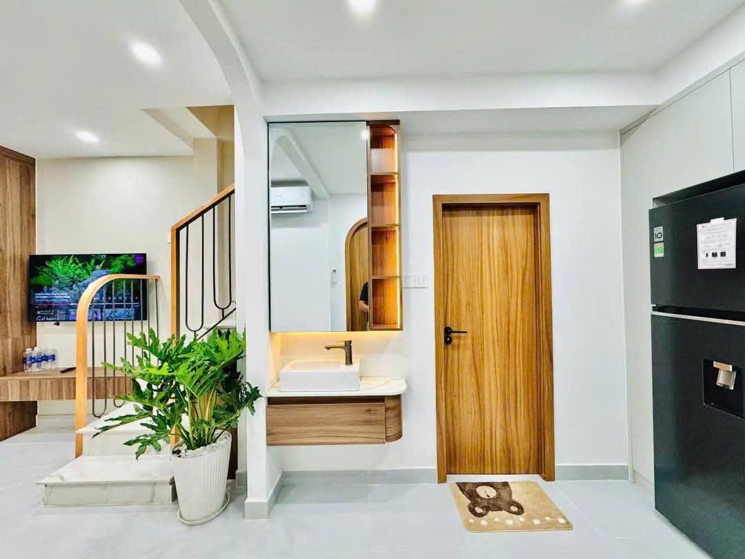 –Bán nhà MT Dân Tộc, p. Tân Thành, q. Tân Phú; (32m2) 3 tầng – 5,6 tỷ