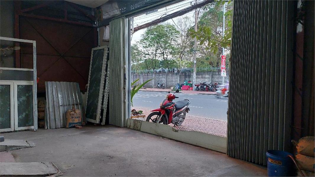 Bán nhà mặt phố Lê Văn Chí, Linh Trung, Thủ Đức – 210m2, 32 tỷ