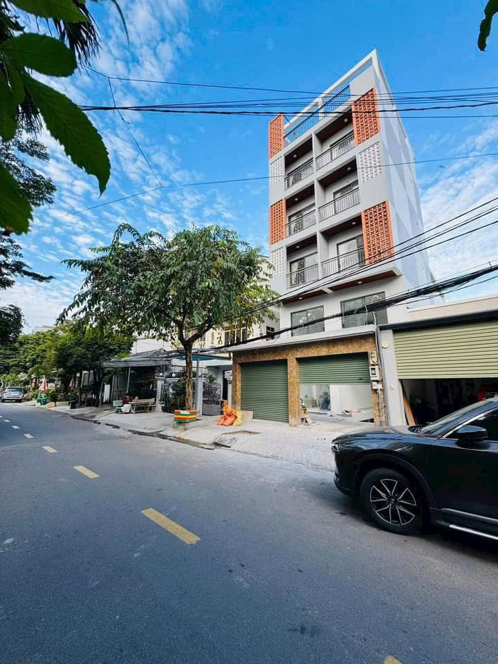 Bán Biệt Thự Siêu Đẹp View LM81, Phường An Phú, Quận 2 – ( Khu Compound Dự Án Tân Tạo )