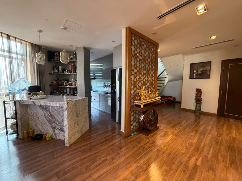 (Siêu Phẩm) Tòa Apartment 9 tầng &#8211; Căn góc 2 mặt tiền tại Hoàng Cầu &#8211; DT 2.5 tỷ/năm &#8211; Tin Thật 100%