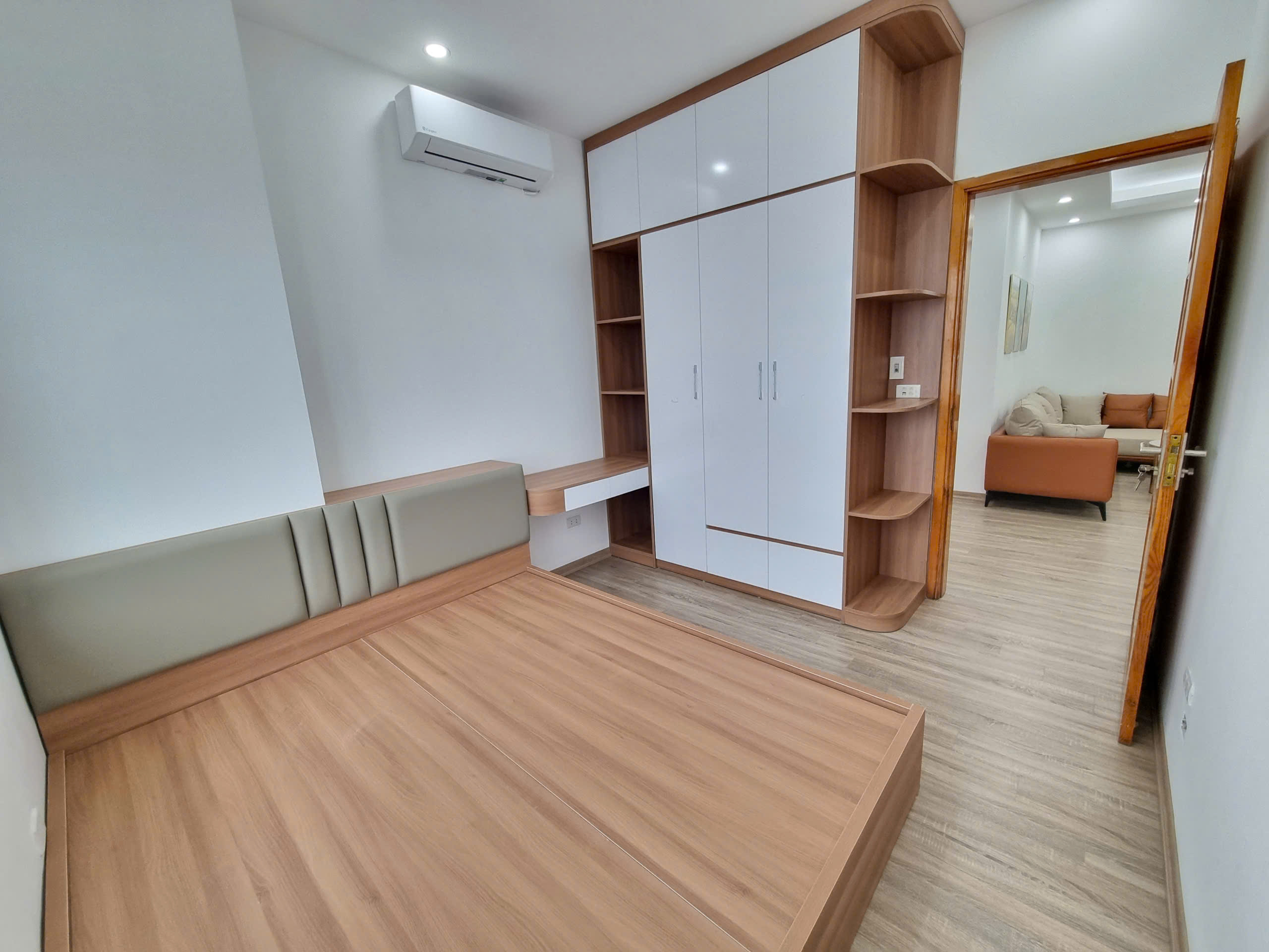 Bán căn hộ CT6 Xala 68m -2pn,2vs , sổ đỏ chính chủ