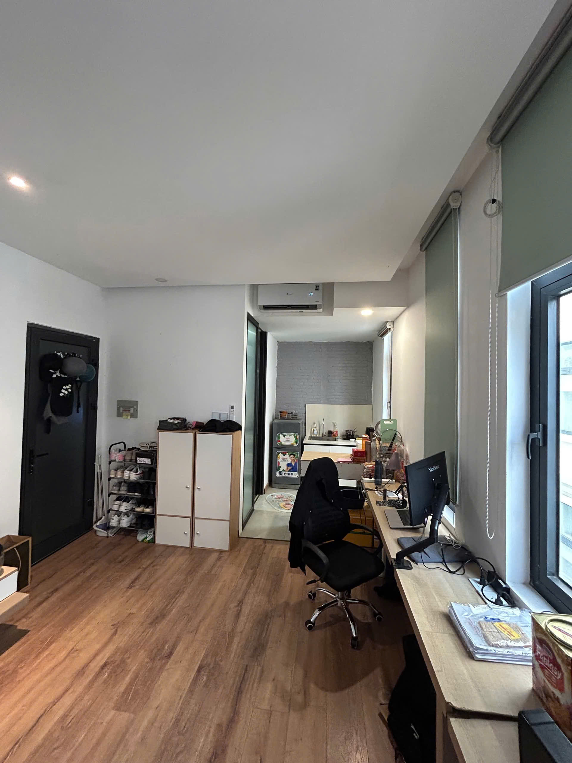 Vì cần chuyển trọ nên bọn mình cần Pass Lại Căn Studio – Vinhomes Grand Park Q9