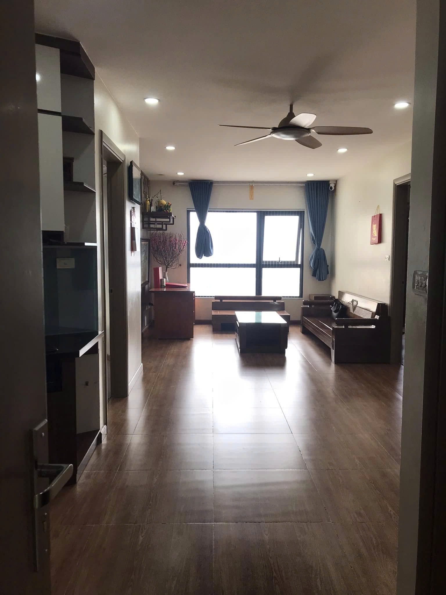 Cho thuê căn chung cư samsora 105 chu văn an – yết kiêu .hà đông ( cạnh Bưu điện Hà đông) .