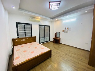 Cần bán nhà 4 tầng bao giá tốt nhất khu vực Long Biên, HN