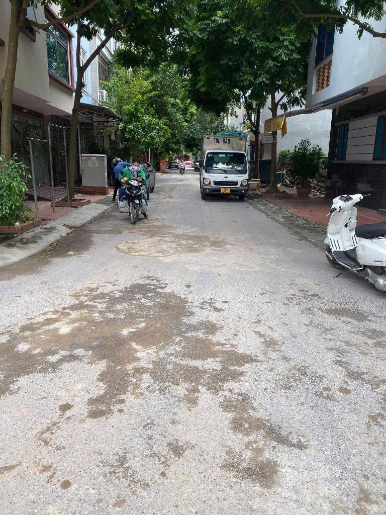 LK LA KHÊ-HĐ: ĐẤT PHÂN LÔ VỈA HÈ- GIÁ MỀM NHẤT KHU CHỈ HƠN 220tr/m2