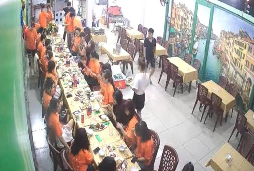Do tình hình sức khỏe yếu chính chủ cần sang nhượng quán