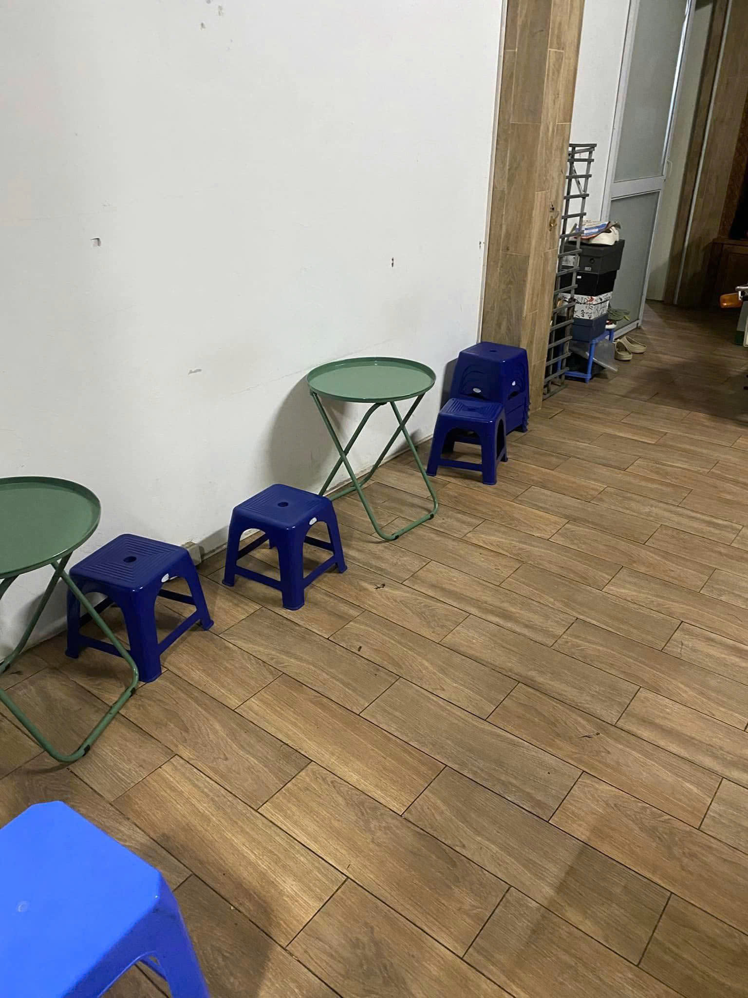 Cho ghép cửa hàng Mi Nail,bán online Thanh Xuân, Nguyễn Trãi