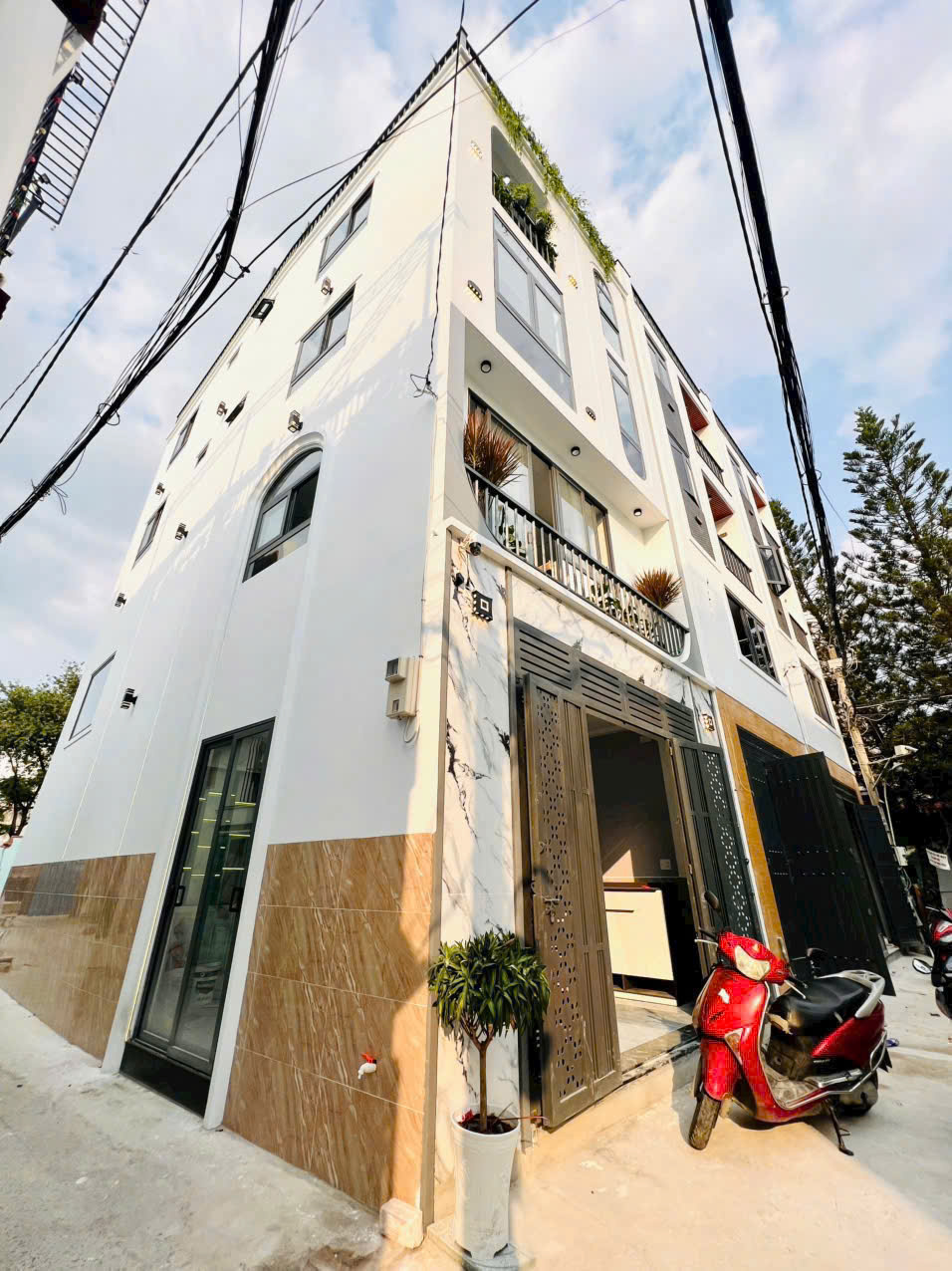 Nhà phố hiện(5×13) Lô Góc 2 MT Hẻm 6m Đường Đông Bắc, P.Tân Chánh Hiệp, Q12