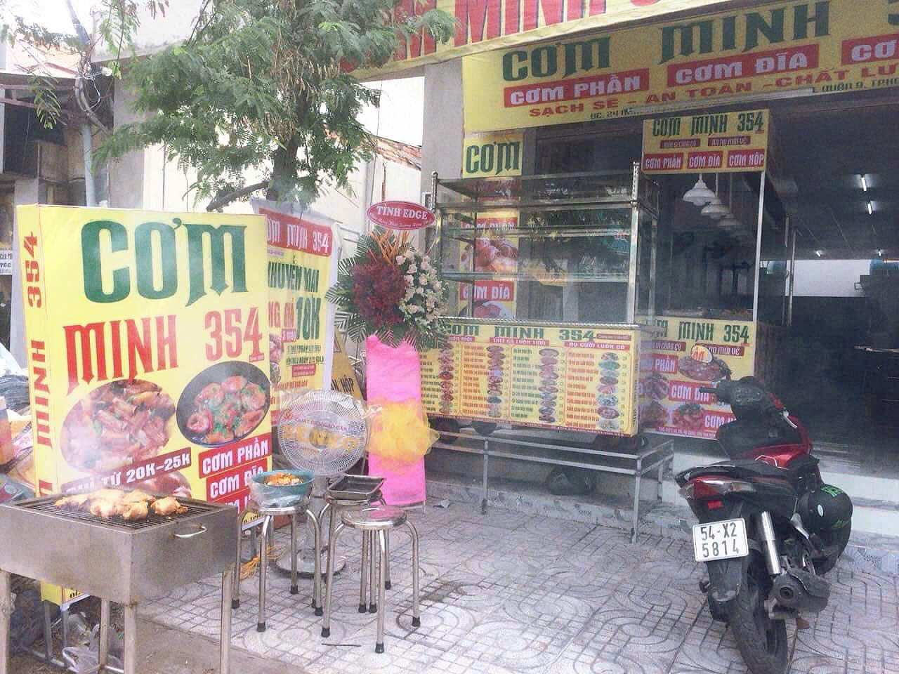CẦN SANG NHƯỢNG QUÁN CƠM Mặt tiền đầu đường Man Thiện q9 tp Thủ Đức
