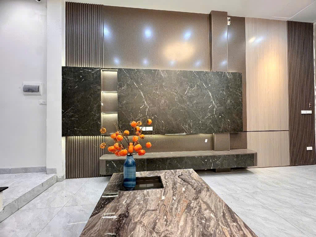 Vạn Phúc Him Lam, 45 tầng thang máy hiện đại, gara ô tô 7 chỗ, KD. Giá 10 tỷ