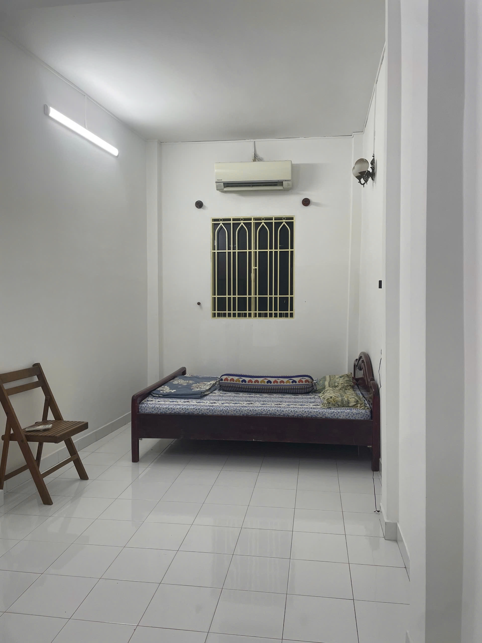 PHÒNG CHO THUÊ TRUNG TÂM QUẬN 1 – FULL NỘI THẤT, SÁT BÙI VIỆN