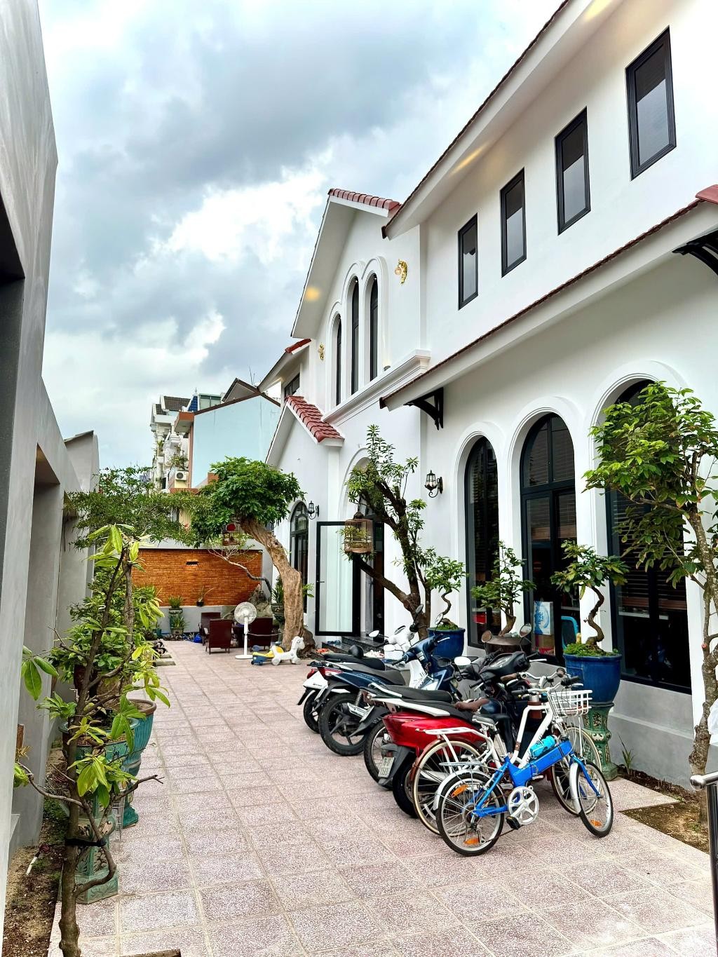 Bán nhà mặt phố Lê Văn Chí, Linh Trung, Thủ Đức, 17.5 tỷ, 339m²