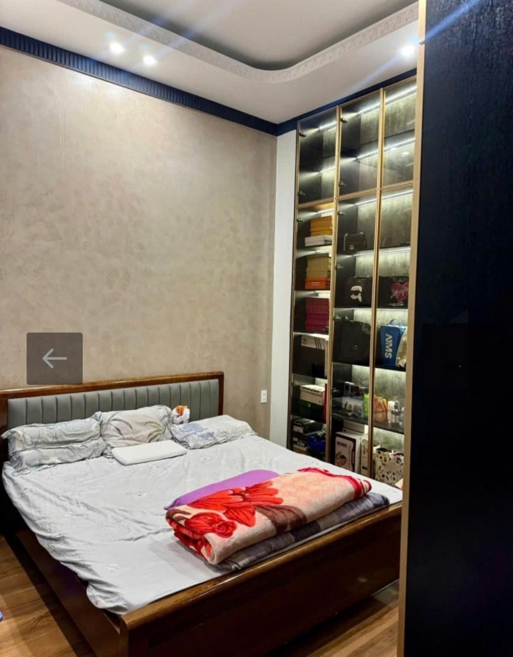 Bán nhà mặt phố Lê Văn Chí, Linh Trung, Thủ Đức, 17.5 tỷ, 339m²