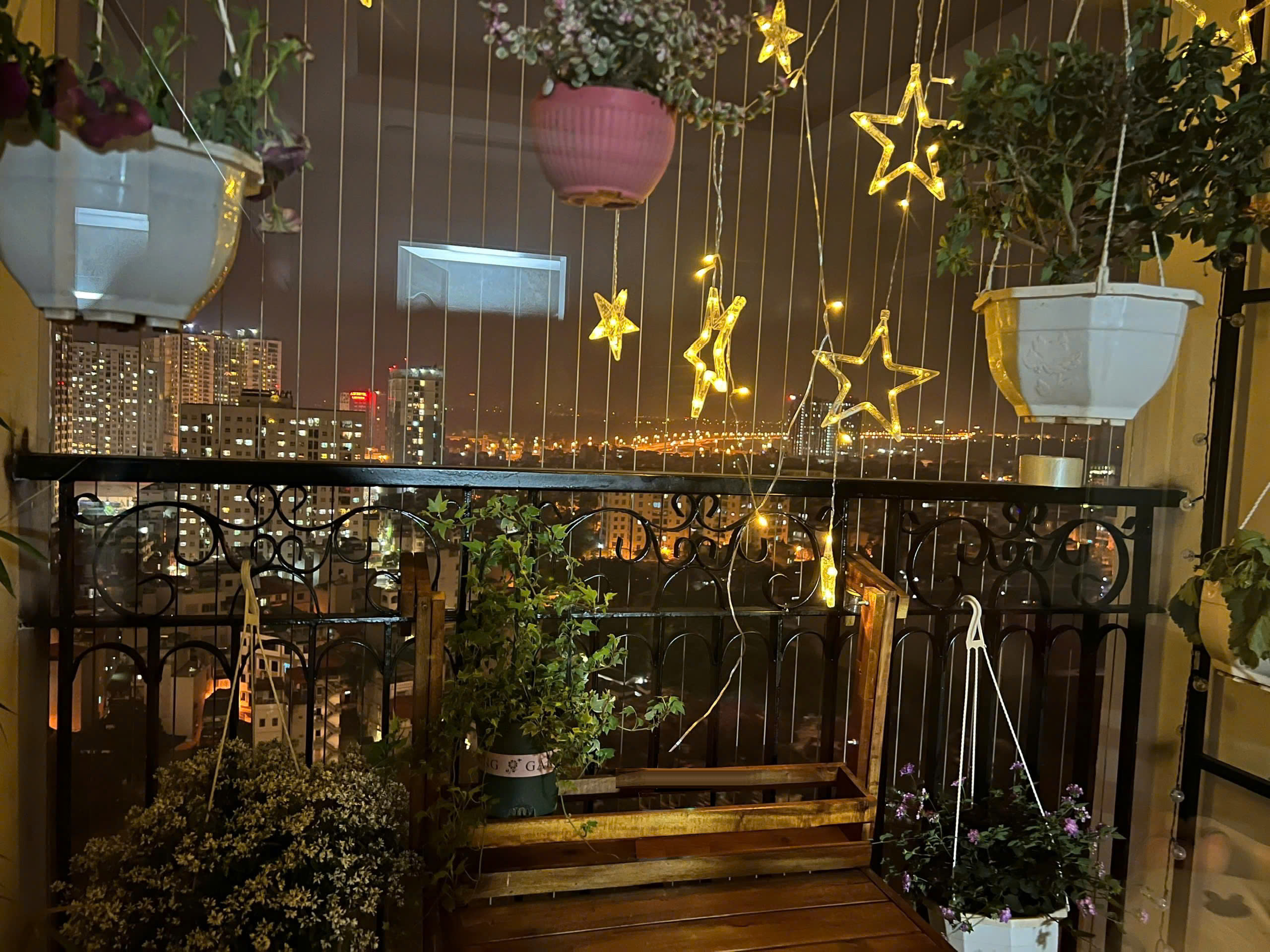Chính Chủ Cho Thuê Căn Hộ Chung Cư Tầng 18 Tòa G2- Sunshine Garden.