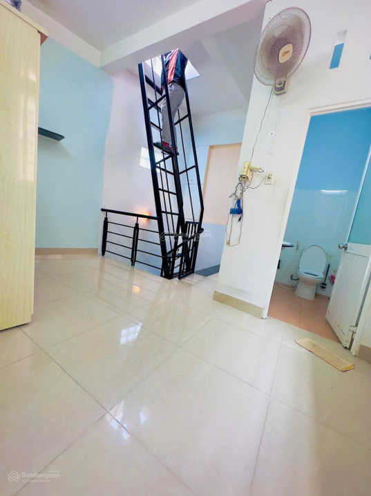 Siêu phẩm Nhà 3 tầng mặt tiền hẻm ba gác, Lưu Hữu Phước Quận 8, 3,8 tỷ thương lượng