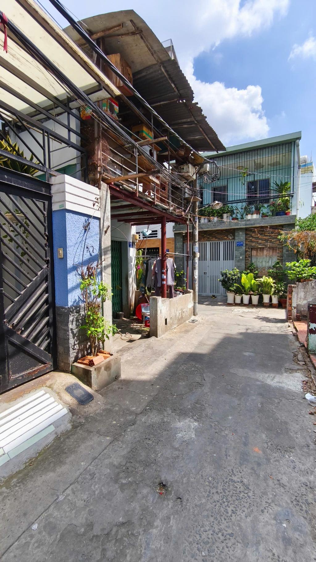 BÁN NHÀ MỚI 2 TẦNG, HXH, DIỆN TÍCH RỘNG, NGAY ĐÔ ĐỐC CHẤN, SƠN KỲ, TÂN PHÚ