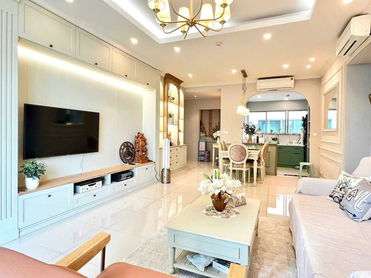 Cho thuê căn hộ 3 phòng ngủ + 1 kho tại The Vista – Diện tích 159m2 – Giá 1700$/tháng – Đầy đủ nội thất