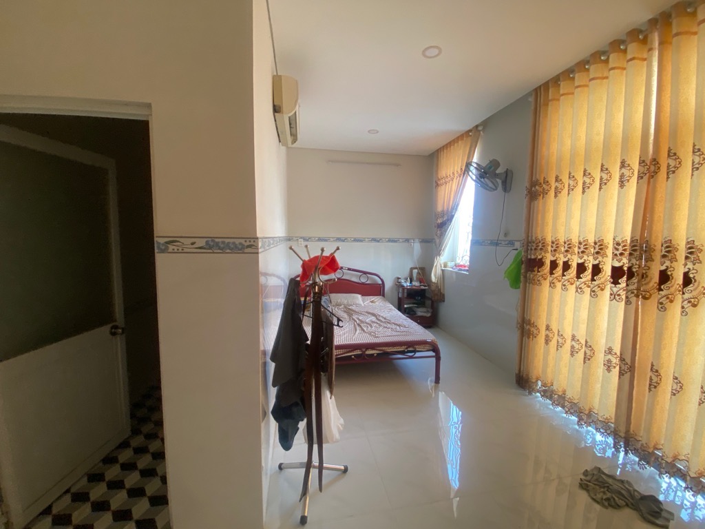 BÁN NHÀ 2 MẶT TIỀN – GẦN LÃ XUÂN OAI – GIÁ MỚI 7.7 TỶ (GIẢM 1.3 TỶ)