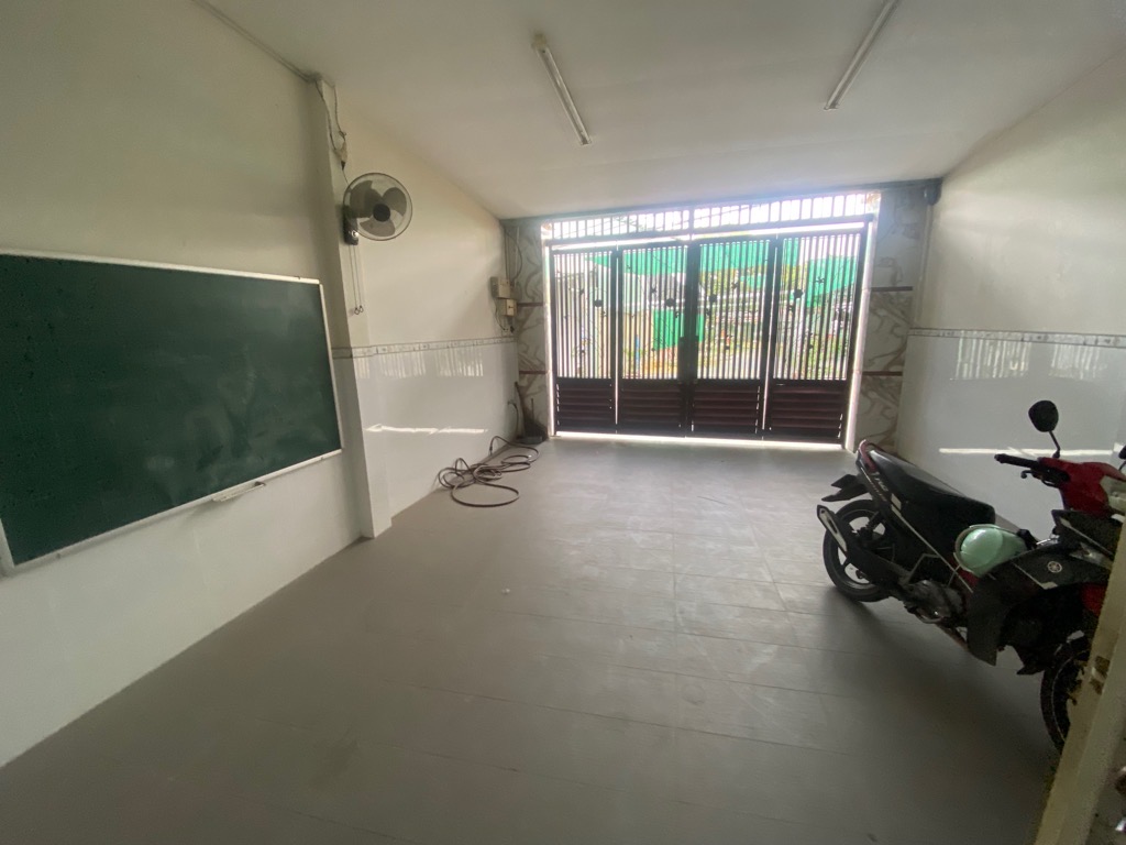 BÁN NHÀ 2 MẶT TIỀN – GẦN LÃ XUÂN OAI – GIÁ MỚI 7.7 TỶ (GIẢM 1.3 TỶ)