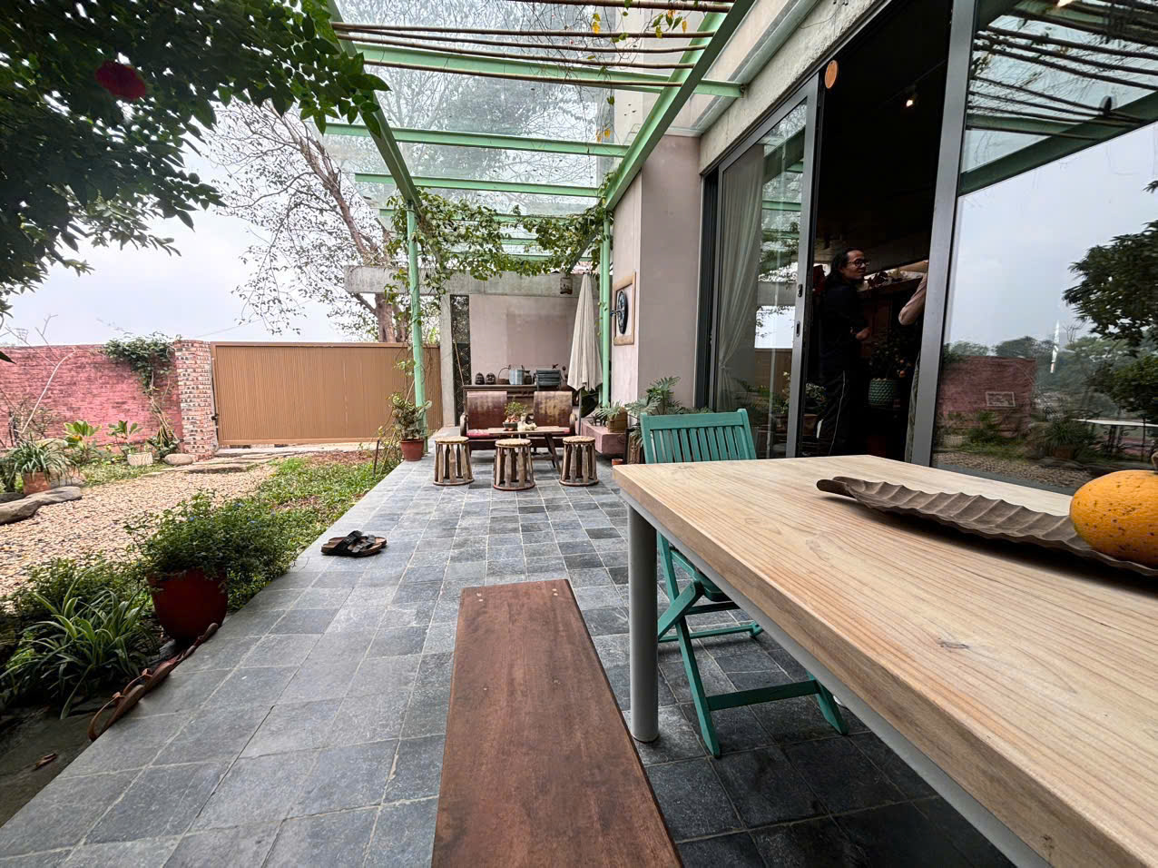 Bán biệt thự View Sông Đuống, Ngọc Thuỵ, Long Biên,diện tích 240m2, lô góc , giá 18 tỷ