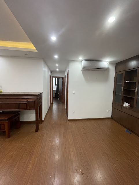 Cho thuê căn hộ tai Chung cư Hoàng Cầu Skyline, Số 36 Hoàng Cầu, Đống Đa, giá từ 18 triệu/căn full đồ