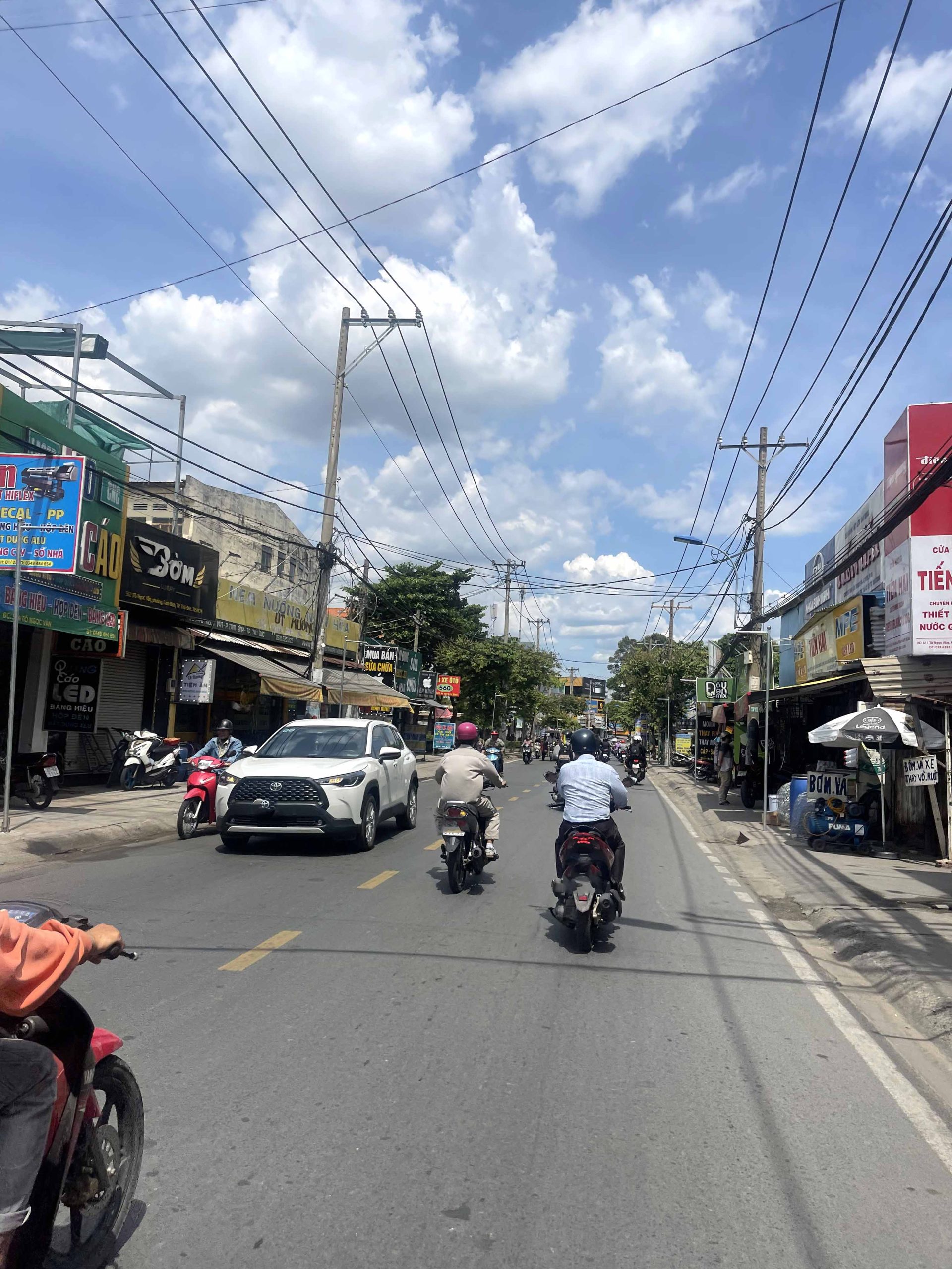 Bán Nhà 4 Tầng Hẻm 10m 144m2_10*14.5 Tô Ngọc Vân Tam Bình Thủ Đức Chỉ 9.2 Tỷ ~50tr/m2 Hiếm Có.