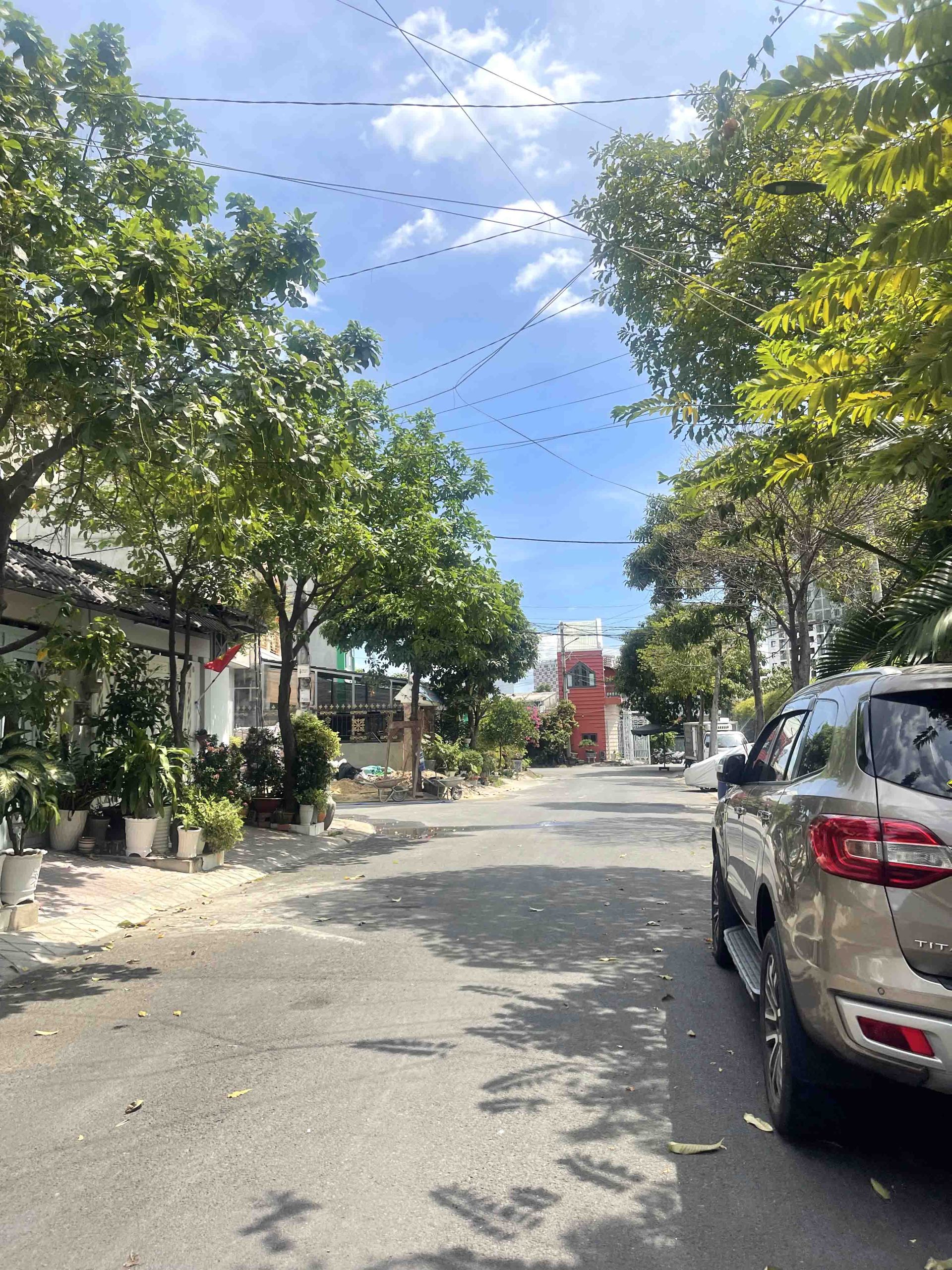 Bán Nhà 4 Tầng Hẻm 10m 144m2_10*14.5 Tô Ngọc Vân Tam Bình Thủ Đức Chỉ 9.2 Tỷ ~50tr/m2 Hiếm Có.