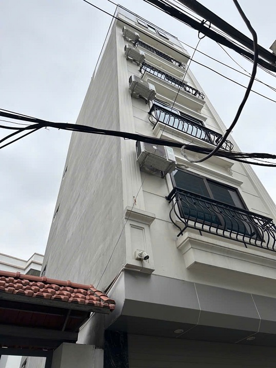 NHÀ ĐẸP RẺ NHẤT KHU VỰC CẦU DIỄN : THANG MÁY – Ô TÔ QUA – NHÀ ĐẸP – NGÕ THÔNG – VĂN TRÌ – BẮC TỪ LIÊM