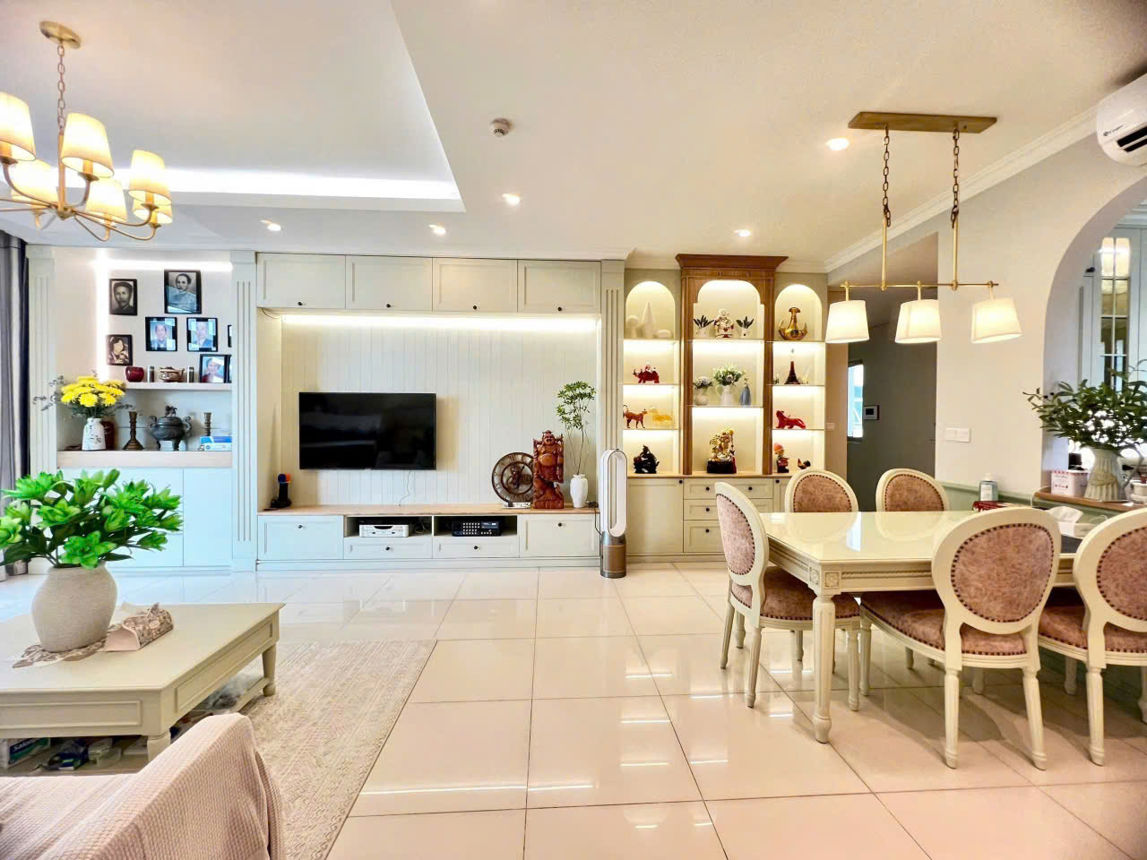 Cho thuê căn hộ 3 phòng ngủ + 1 kho tại The Vista – Diện tích 159m2 – Giá 1700$/tháng – Đầy đủ nội thất