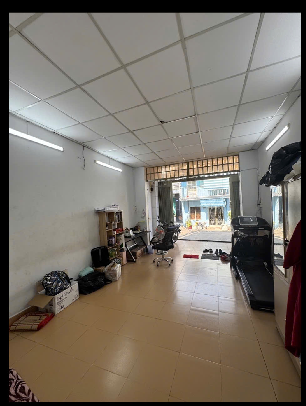Bán Nhà đẹp, HXH, Lạc Long Quân, P8, Tân Bình, chủ gấp bán, giảm giá từ 5 tỷ chỉ còn 4 tỷ nhỉnh