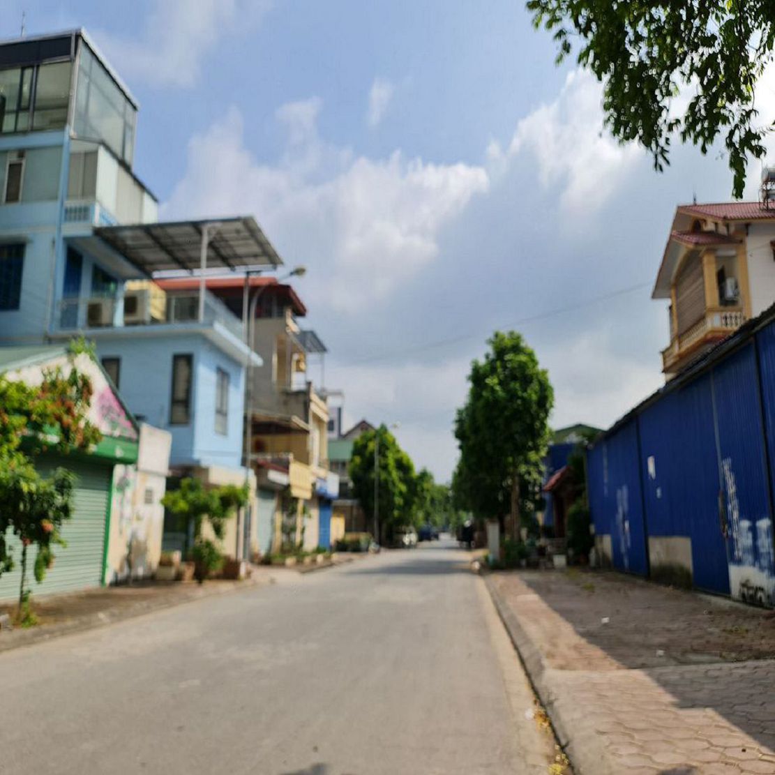 61m2 Trâu Quỳ, Gia Lâm, Hà Nội. Mt 5m. Đường 12m có vỉa hè chỉ 8 tỷ x.