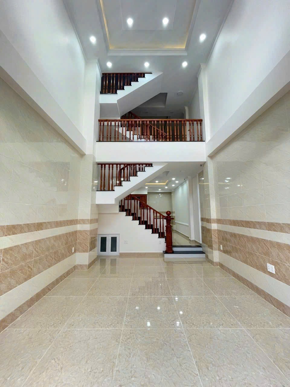 Bán 22 căn Nhà Liền Kề 4 Lầu Mới Xây Hẻm 188 Quốc Lộ 13 – Hiệp Bình Chánh – Thành Phố Thủ Đức