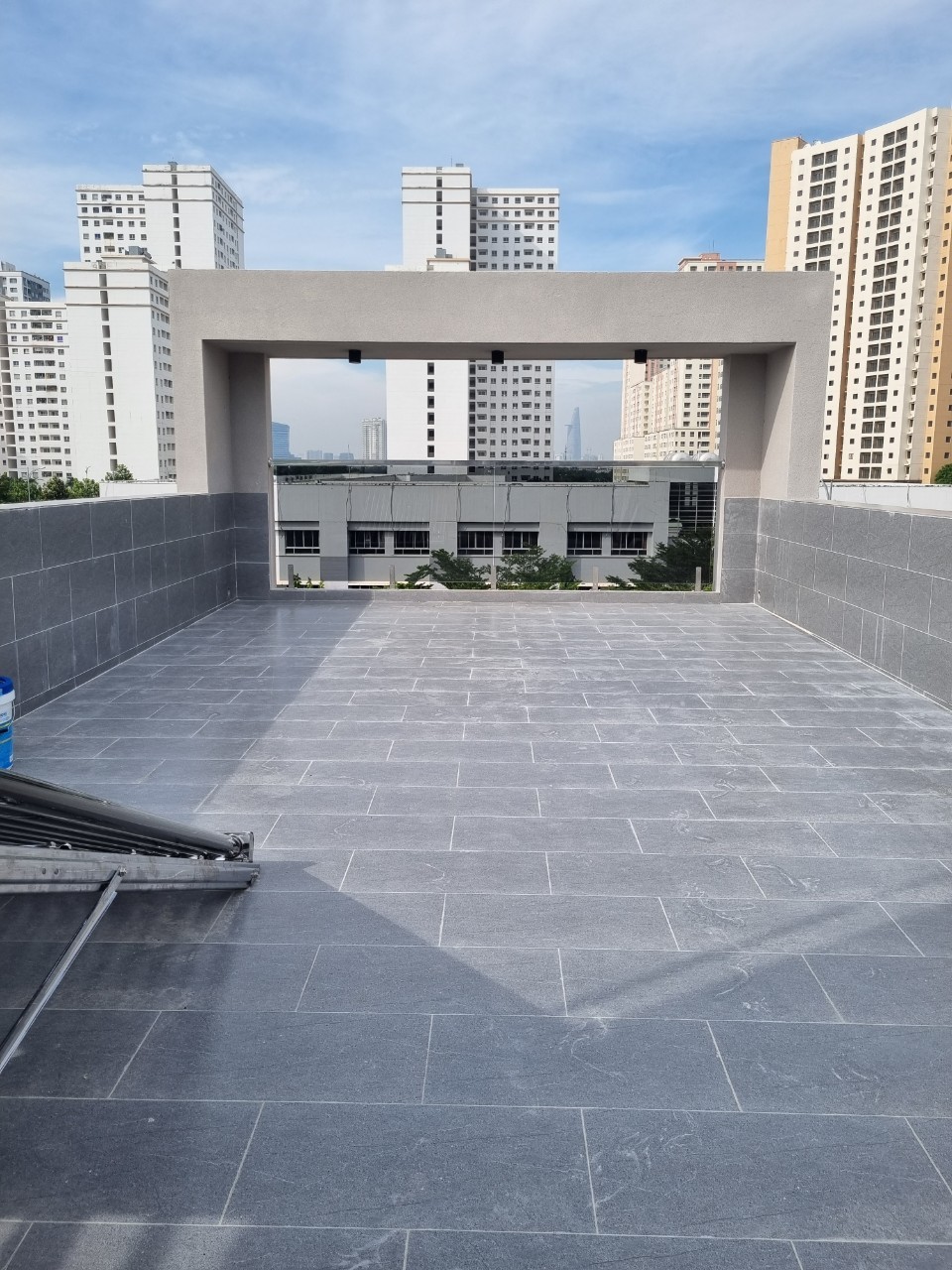 Bán Nhà Có Thang Máy – Gần đường Lương Định Của, Quận 2 – Giá Tốt 18,5 Tỷ