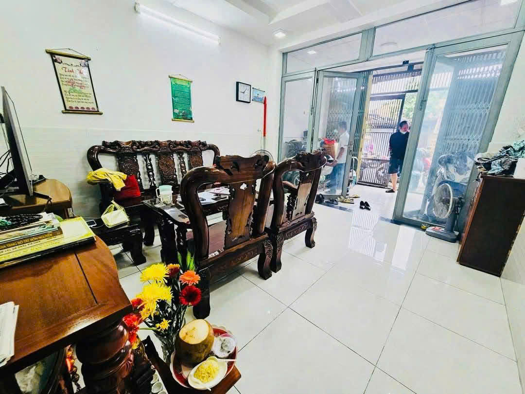 NHÀ 2 TẦNG (4&#215;14) &#8211; GIÁ CHỈ 4.25 TỶ &#8211; MẶT TIỀN NHỰA XE TẢI TRÁNH – GẦN ĐẠI HỌC Q.12