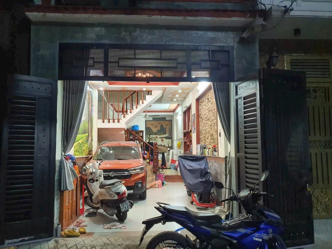 Nhà 4 Tầng (4×14) HXH 6m 1/ Tân Chánh Hiệp 03, Q12 Giá 5.15 tỷ (50m ra chợ TCH03)