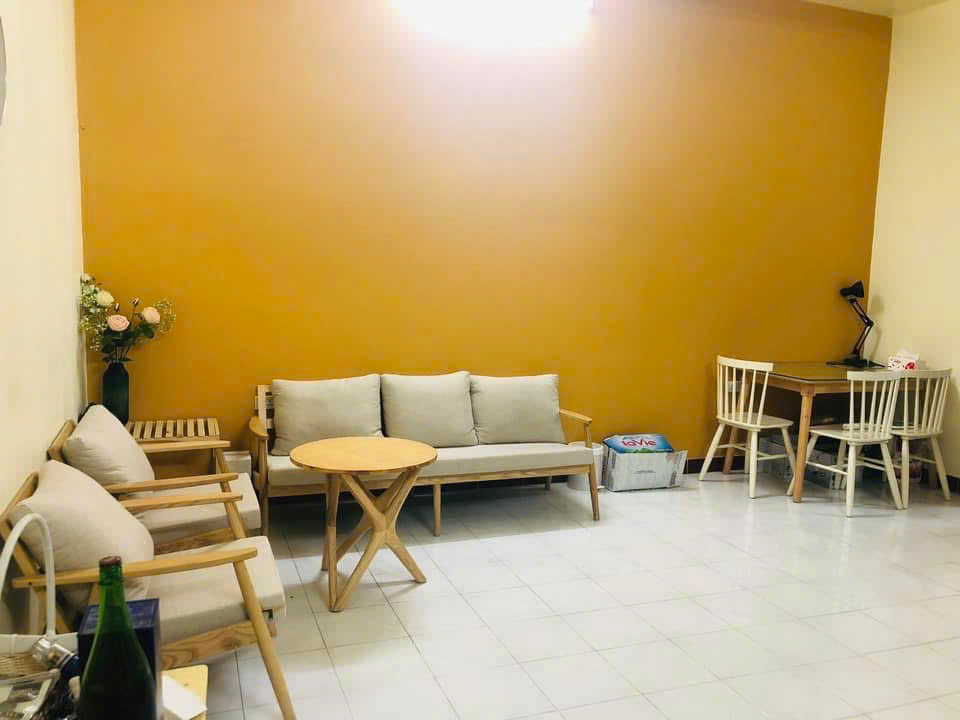Chính chủ cho thuê nhà 3 tầng nguyên căn ở Phùng Chí Kiên, Cầu Giấy. Ngõ cạnh chung cư Tràng An Complex