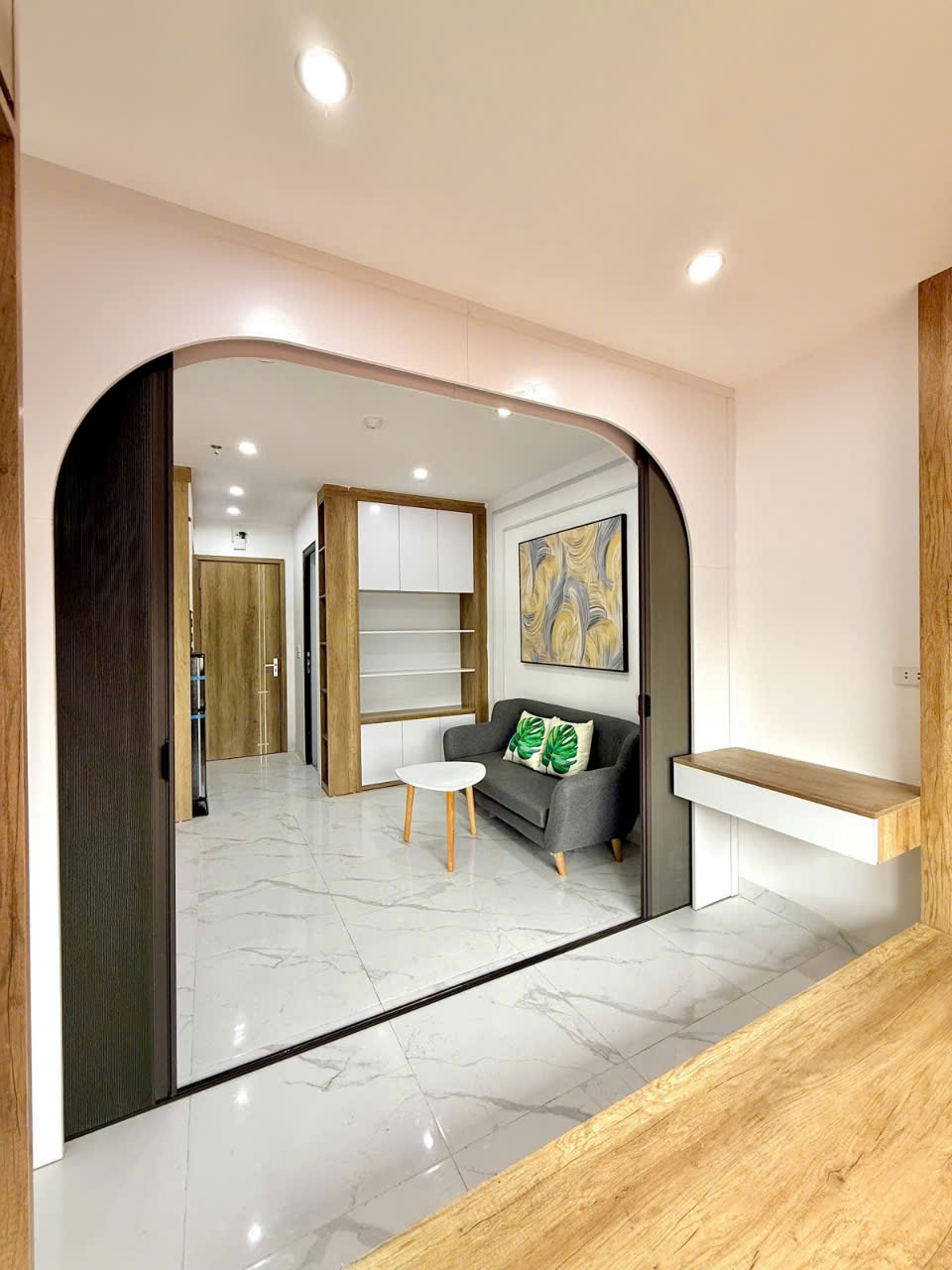 NGUYỄN HỮU THỌ- HOÀNG MAI, LÔ GÓC, 100 M2, 7 TẦNG, TM , MT 6,5M, GIÁ 26,9 TỶ