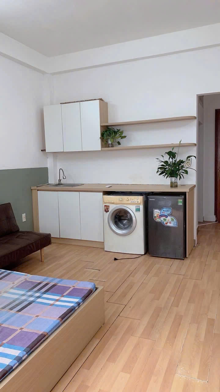 Do chuyển Công việc nên mình cần nhượng phòng có thể vào ở luôn. Phòng ở rất thích và đầy đủ tiện nghi