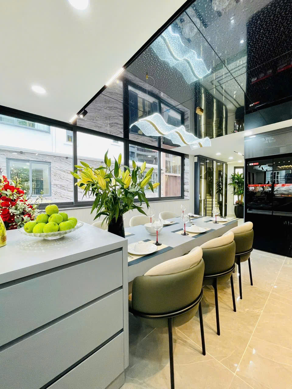 Nhà góc 2MT 10m thông Phạm Văn Chiêu, Gò Vấp (Cách MT 50m) giá 13,68 tỷ