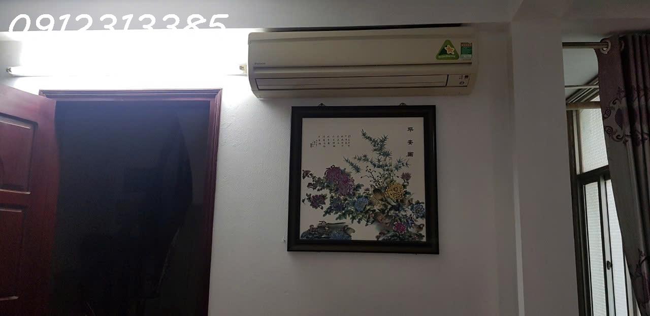 Chính chủ cho thuê nhà mặt phố Khương Đình, phường Hạ Đình, quận Thanh Xuân, Hà Nội.