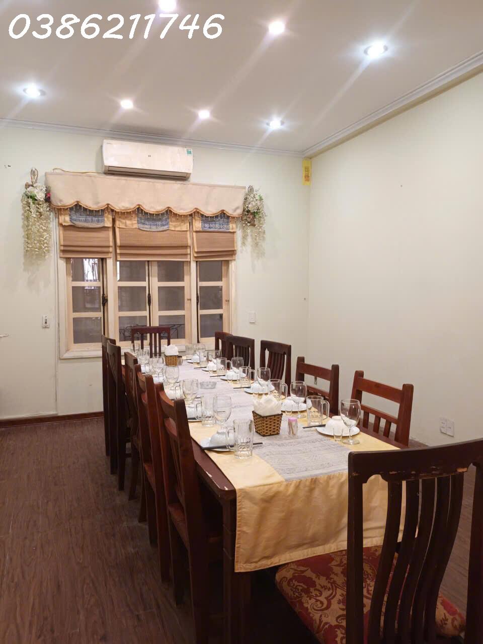 Chính chủ cần sang nhượng nhà hàng