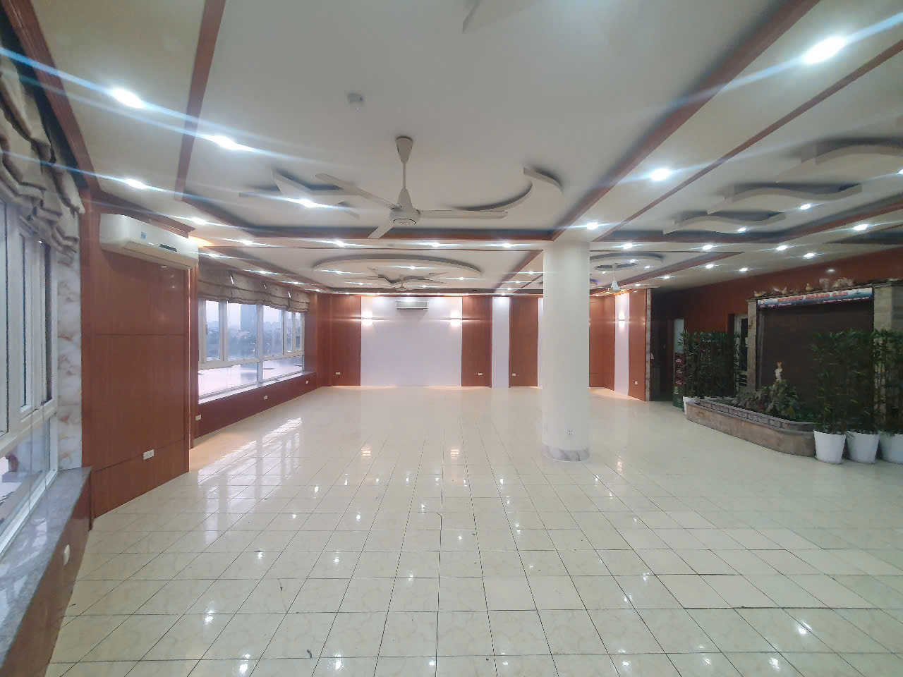 CHO THUÊ VĂN PHÒNG NẰM Ở TẦNG 6 TẠI 36A PHỐ HOÀNG CẦU, ĐỐNG ĐA , HN