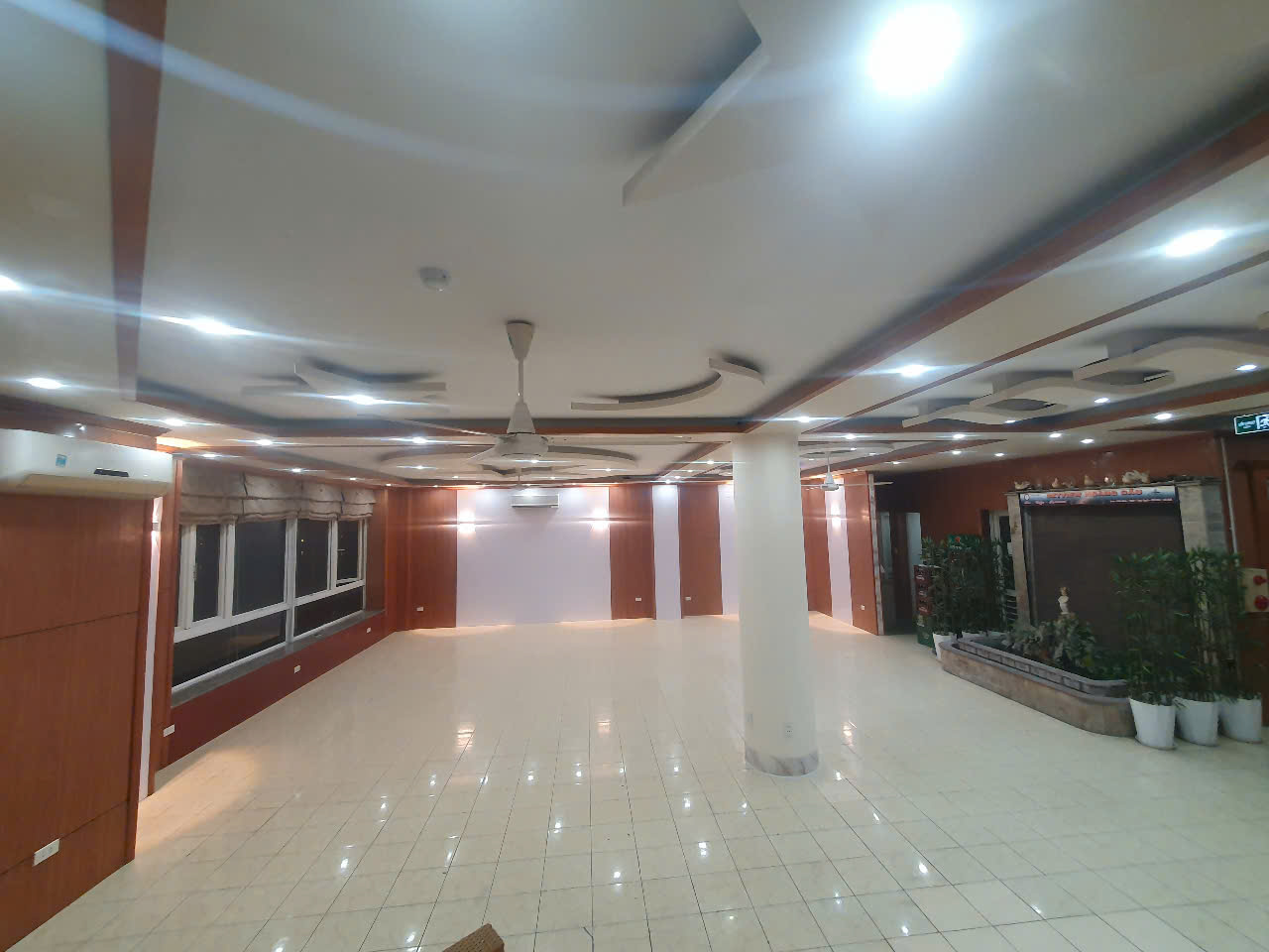 CHO THUÊ VĂN PHÒNG NẰM Ở TẦNG 6 TẠI 36A PHỐ HOÀNG CẦU, ĐỐNG ĐA , HN