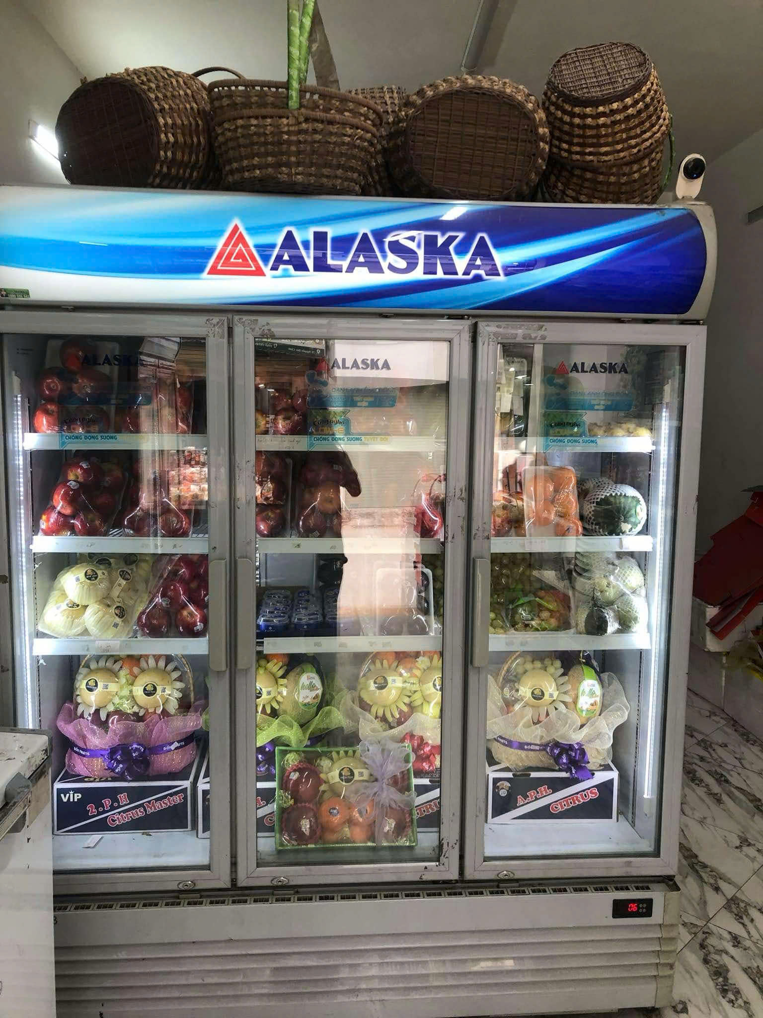 CHÍNH CHỦ CẦN SANG NHƯỢNG CỬA HÀNG Địa chỉ: 79 Nguyễn Đức Cảnh, Hoàng Mai, Hà Nội