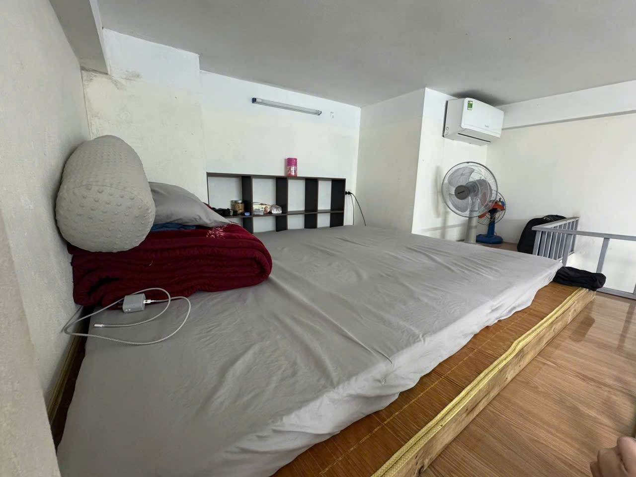 Nhượng phòng CCMN ở ngõ 79 Dương Quảng Hàm , Quan Hoa, Cầu Giấy, HN