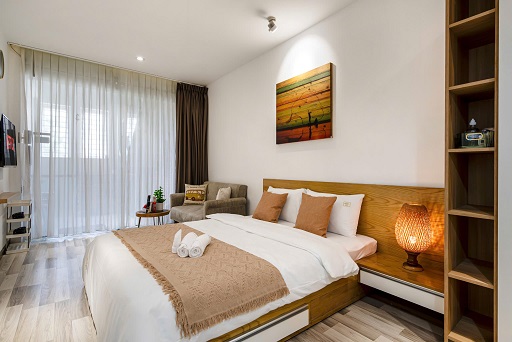 CHÍNH CHỦ BÁN NHÀ 1 Trệt 4 Lầu, DTSD: 200m2 Tại Quận 1, Gần Chợ Bến Thành