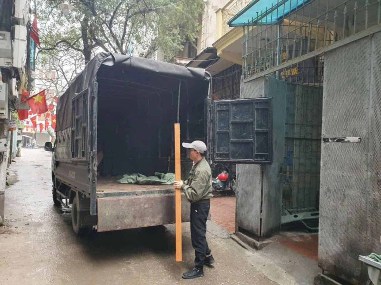 Chính chủ cho thuê nhà nguyên căn 3 tầng.